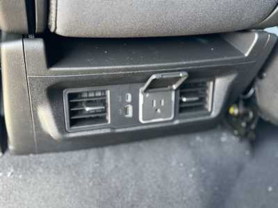 2025 Chevrolet 1500 Crew Cab, $54570.0. Photo 7