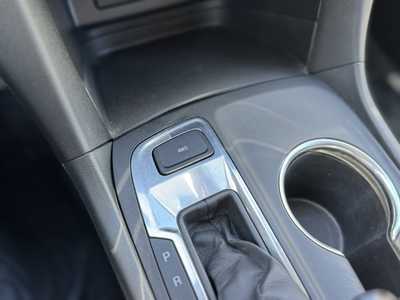 2021 Chevrolet Equinox, $18995. Photo 10