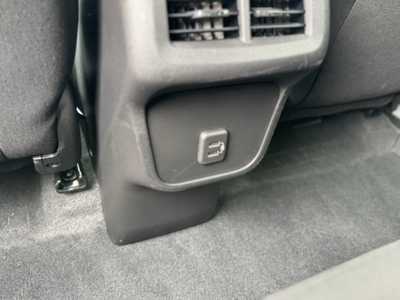 2023 Chevrolet Equinox, $25190. Photo 7