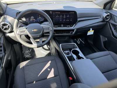 2026 Chevrolet Equinox, $31995.0. Photo 8