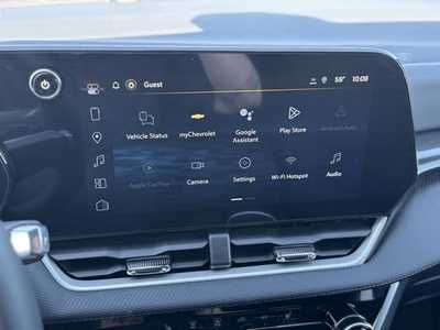 2026 Chevrolet Equinox, $32490. Photo 3