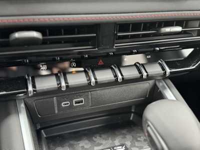 2025 Chevrolet Colorado Crew Cab, $45565.0. Photo 11