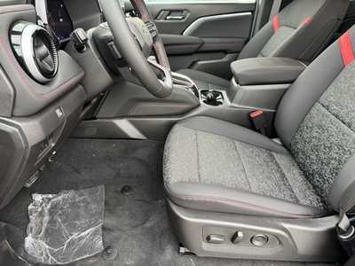 2025 Chevrolet Colorado Crew Cab, $45565.0. Photo 5