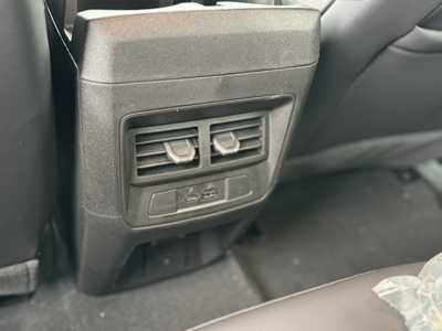 2025 Chevrolet Colorado Crew Cab, $45565.0. Photo 7