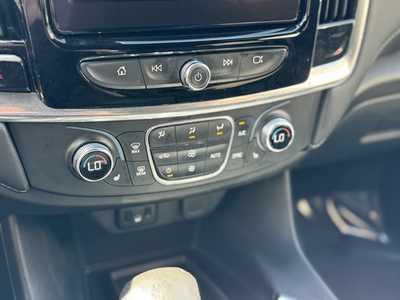2022 Chevrolet Traverse, $34590. Photo 10