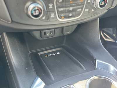 2022 Chevrolet Traverse, $34590. Photo 11
