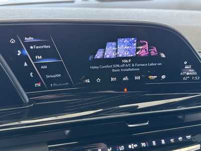 2021 Cadillac Escalade, $59999. Photo 3