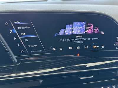 2021 Cadillac Escalade, $59999. Photo 5