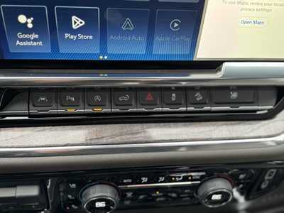 2025 Chevrolet 1500 Crew Cab, $68765.0. Photo 10