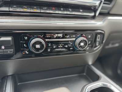 2025 Chevrolet 1500 Crew Cab, $68765.0. Photo 11