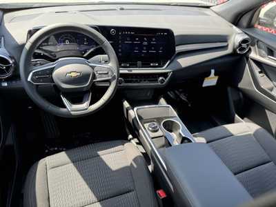 2026 Chevrolet Equinox, $34045. Photo 8
