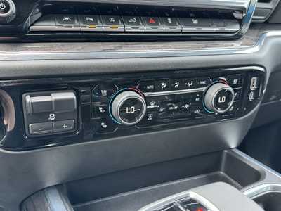 2024 Chevrolet 1500 Crew Cab, $55990. Photo 11