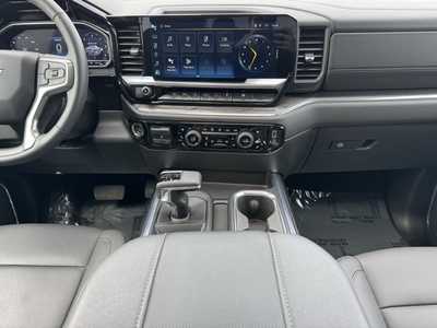 2024 Chevrolet 1500 Crew Cab, $55990. Photo 2