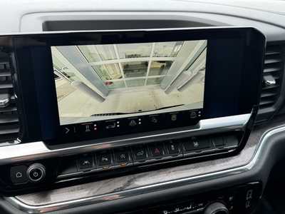2024 Chevrolet 1500 Crew Cab, $55990. Photo 4