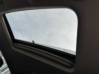 2024 Chevrolet 1500 Crew Cab, $55990. Photo 6