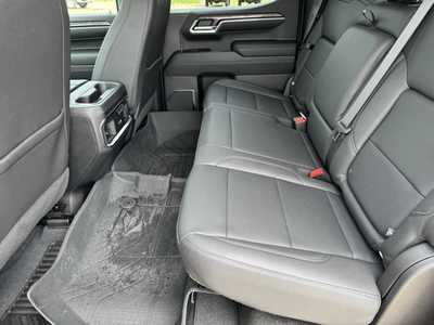 2024 Chevrolet 1500 Crew Cab, $55990. Photo 7