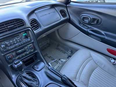 2002 Chevrolet Corvette, $18990. Photo 11