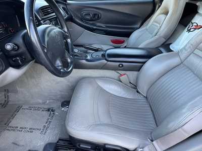 2002 Chevrolet Corvette, $18990. Photo 3