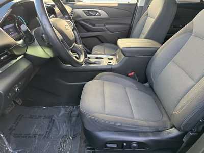 2020 Chevrolet Traverse, $22998. Photo 5