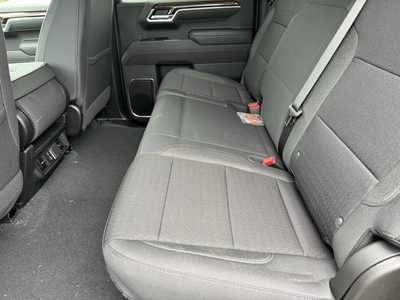 2025 Chevrolet 1500 Crew Cab, $55270.0. Photo 6