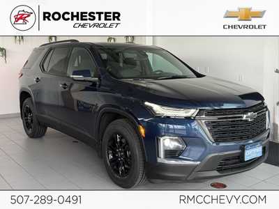 2022 Chevrolet Traverse, $32990. Photo 1