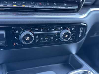 2025 Chevrolet 1500 Crew Cab, $62985.0. Photo 10