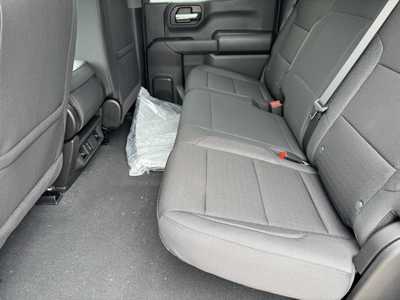 2025 Chevrolet 1500 Crew Cab, $47490.0. Photo 6