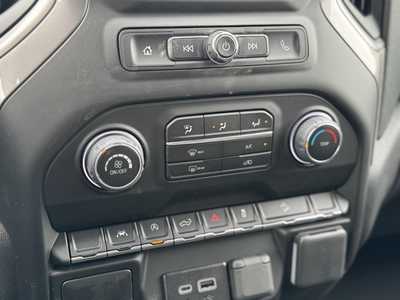 2025 Chevrolet 1500 Crew Cab, $47490.0. Photo 9