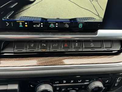2025 Chevrolet 3500 Crew Cab, $63205. Photo 9