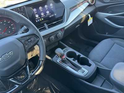 2025 Chevrolet Trax, $25385.0. Photo 11