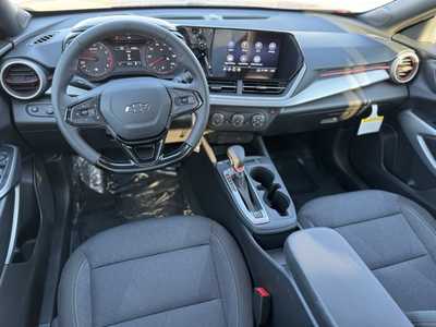 2025 Chevrolet Trax, $25385.0. Photo 7