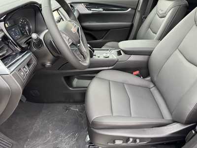 2025 Cadillac XT5, $53090.0. Photo 8