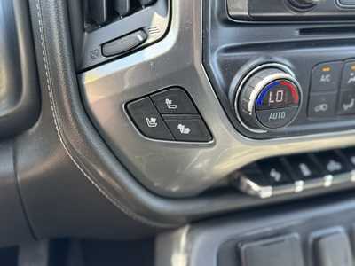 2019 Chevrolet 3500 Crew Cab, $46498. Photo 10