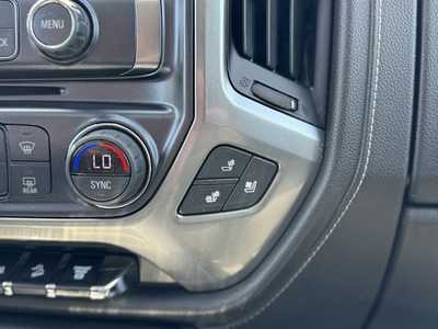 2019 Chevrolet 3500 Crew Cab, $46498. Photo 11