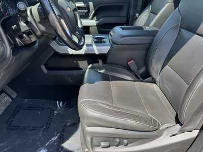 2019 Chevrolet 3500 Crew Cab, $46498. Photo 5