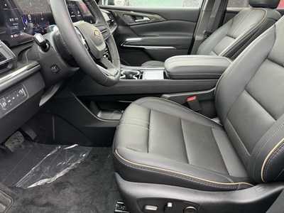 2025 Chevrolet Traverse, $58795.0. Photo 5
