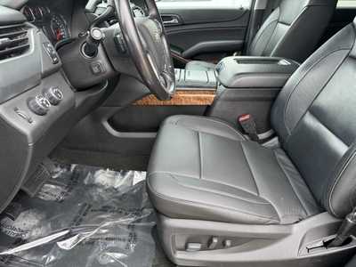 2018 Chevrolet Suburban, $25390. Photo 5