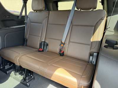 2021 Chevrolet Suburban, $51985. Photo 8