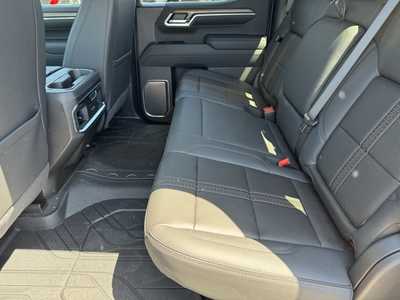 2025 Chevrolet 1500 Crew Cab, $69750.0. Photo 7