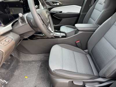 2025 Chevrolet Trax, $25485.0. Photo 5