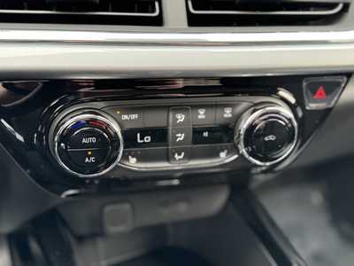 2025 Chevrolet Trax, $25485.0. Photo 9