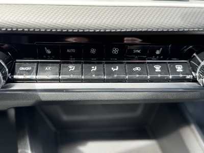 2026 Chevrolet Equinox, $34045.0. Photo 11