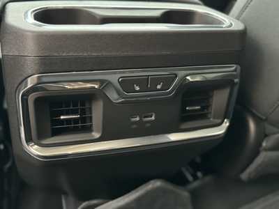 2024 Chevrolet 1500 Crew Cab, $58995. Photo 8