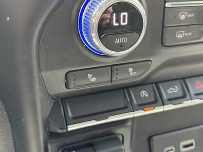 2020 GMC 1500 Crew Cab, $33895. Photo 10