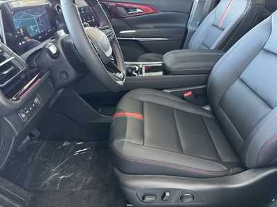 2025 Chevrolet Traverse, $57994.0. Photo 5