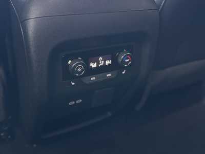 2025 Chevrolet Traverse, $57994.0. Photo 8