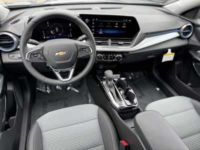 2025 Chevrolet Trax, $25485.0. Photo 8
