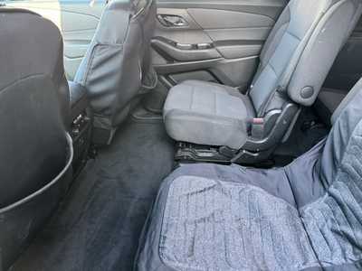 2023 Chevrolet Traverse, $33990. Photo 6