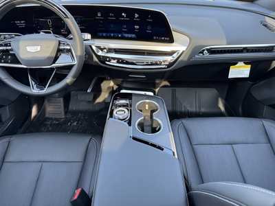2025 Cadillac Lyriq, $73290.0. Photo 2