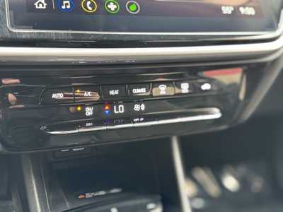 2023 Chevrolet Bolt EUV, $22595. Photo 9